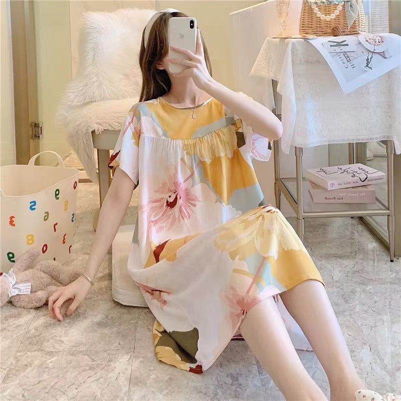 Women's printed nightgown