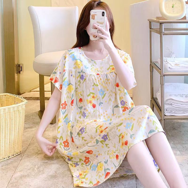 Women's printed nightgown